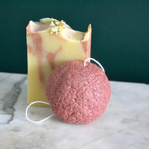 éponge konjac argile rouge